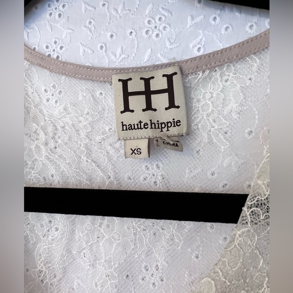 Haute Hippie Cream Chiffon Pleated Antique Lace Top size XS - Picture 4 of 6